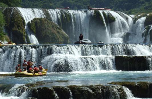 Apartmani Mlinar Gornji Karin Dış mekan fotoğraf